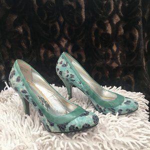 Naughty Monkey Pumps Size 9.5